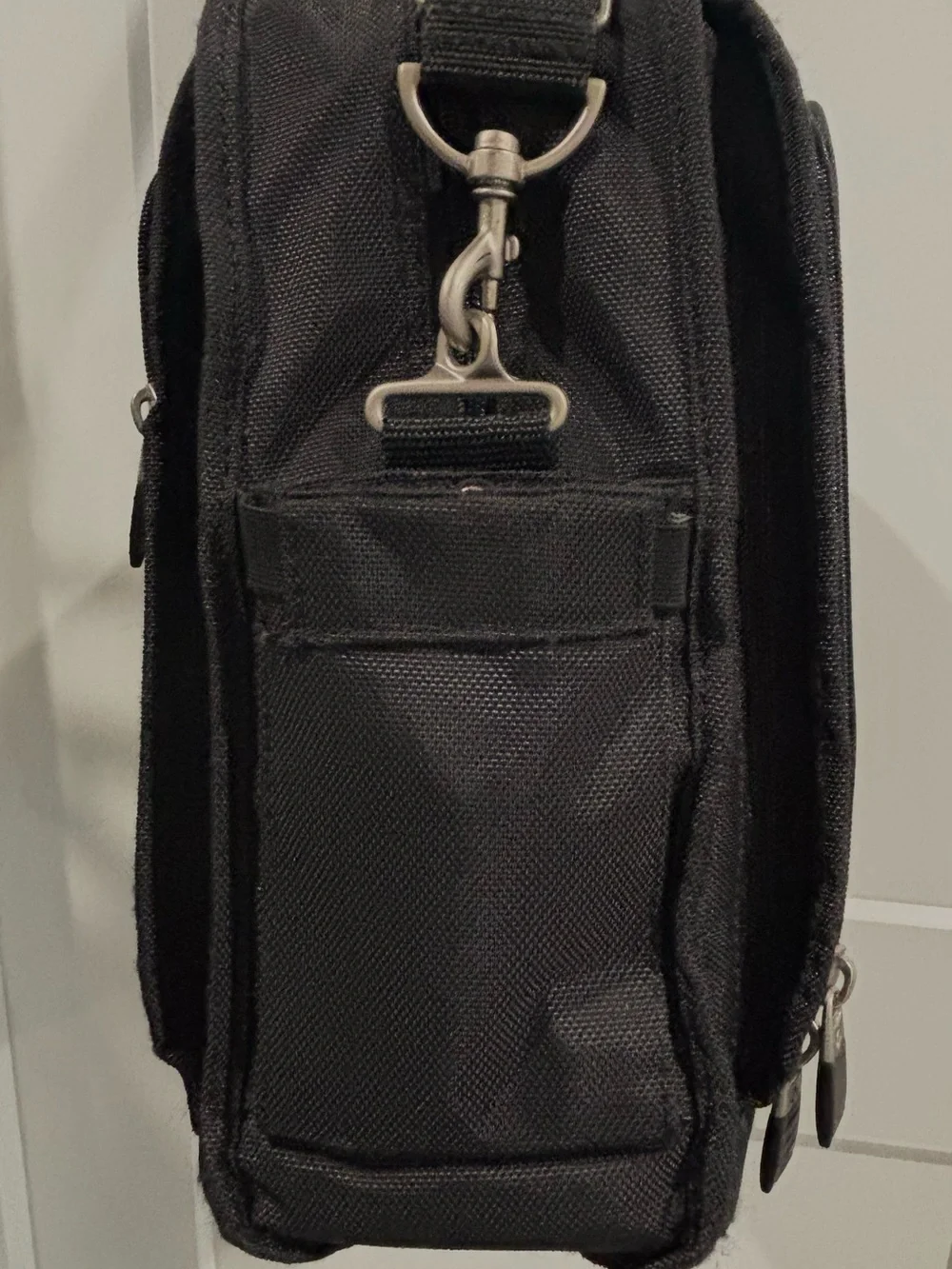 Samsonite Black Men’s Top Load Laptop Briefcase with Shoulder Strap Padded